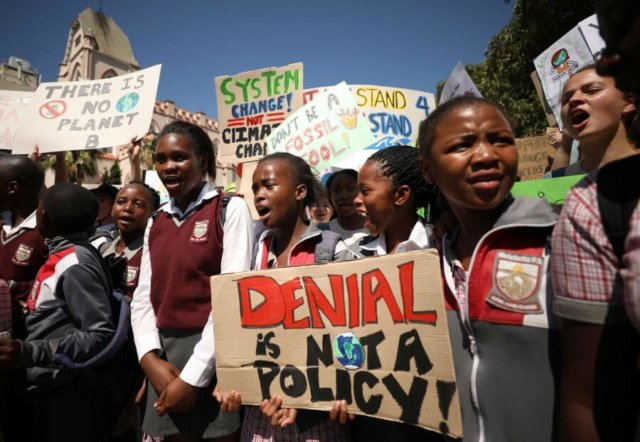 2019 CLIMATE-CHANGE-YOUTH-SOUTH-AFRICA-900x622