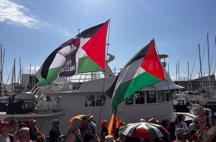 globalsumudflotilla_1-820x615